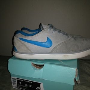 Grey Nike Sb shoes size 9